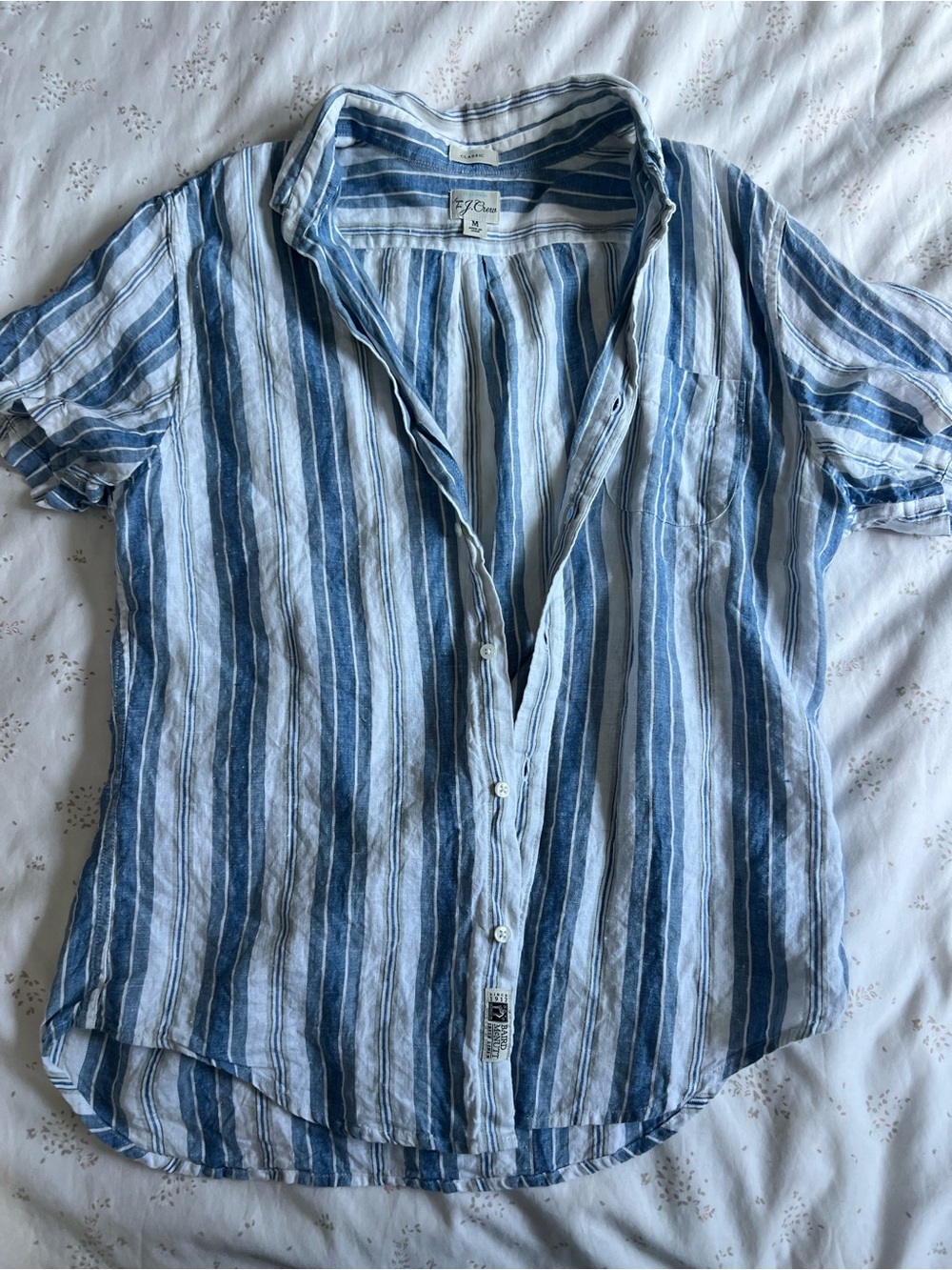 J. Crew linen Blue and White Striped Short-Sleeve Button-Down Shirt